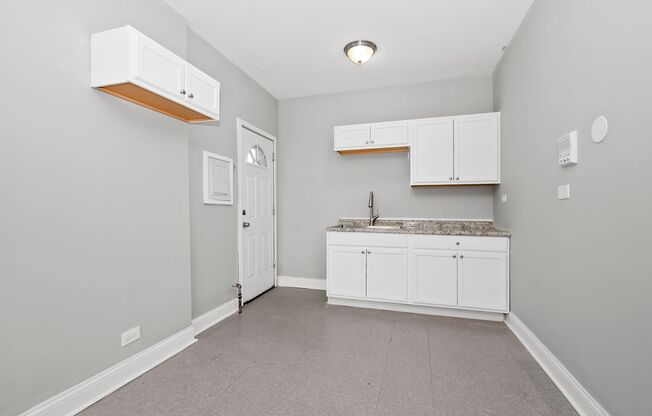 102-108 Memorial Dr
