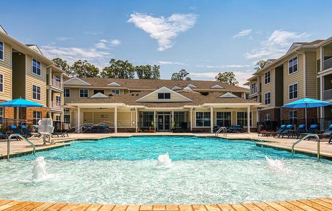 Crystal Clear Swimming Pool at Sapphire at Centerpointe, Virginia