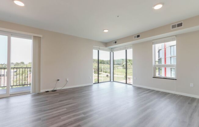 2 beds, 2 baths, 1,300 sqft, $2,399, Unit 419