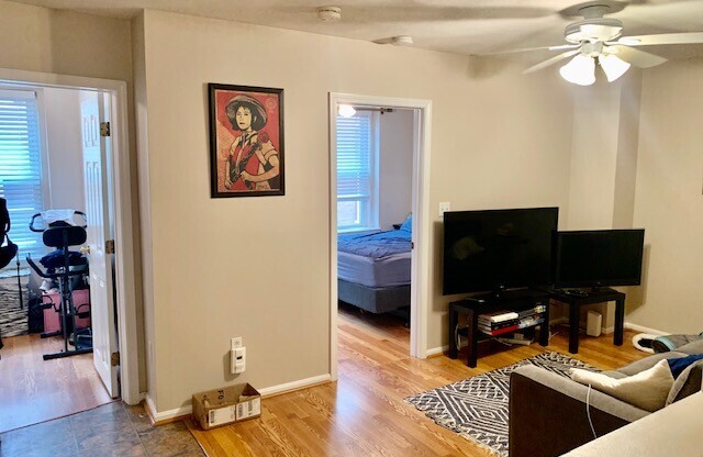 2 BALDWIN PL