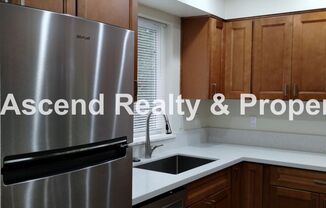 2 beds, 1.5 baths, $2,300