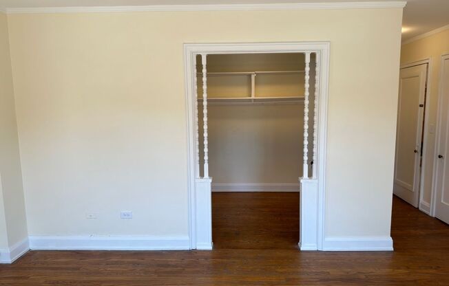 Studio, 1 bath, 301 sqft, $1,425, Unit Wellington 709