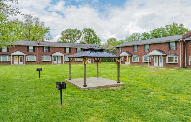 Carpenter Apartments