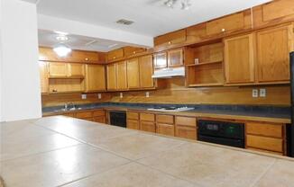 3 beds, 2 baths, $1,495