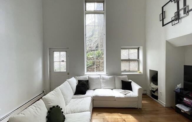 3401 RIVERDALE AVE