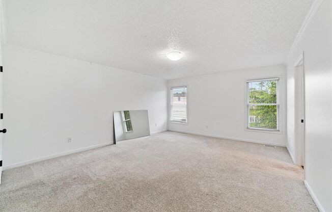 3 beds, 3 baths, 2,383 sqft, $2,295, Unit Kerstyn Drive 287