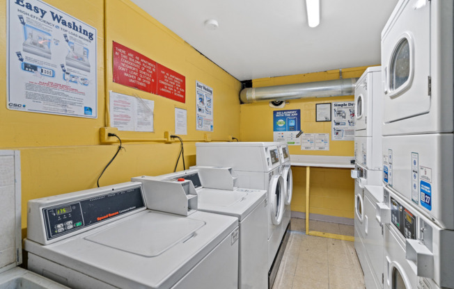 Laundry Room  | Apartment Homes in Bartlett, IL | Bartlett Lakes
