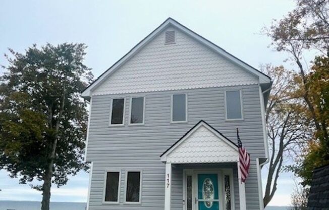 Gorgeous Water Front Home with Beach Access