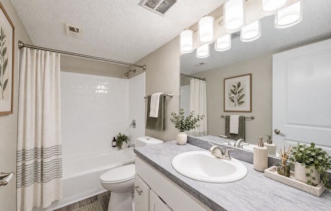 2 beds, 2.5 baths, 1,218 sqft, $1,395, Unit 2-22F
