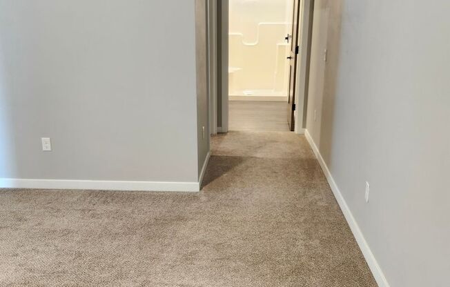 2 beds, 2 baths, 1,132 sqft, $1,650, Unit 402