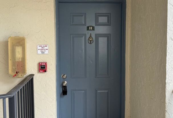 Updated 2BR/2BA w/ Balcony — Palm Beach Grande