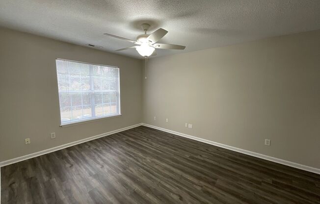 1 bed, 1 bath, 765 sqft, $1,075, Unit 2750-2