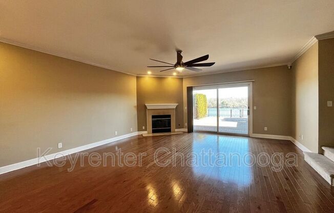 3166 WATERFRONT DR
