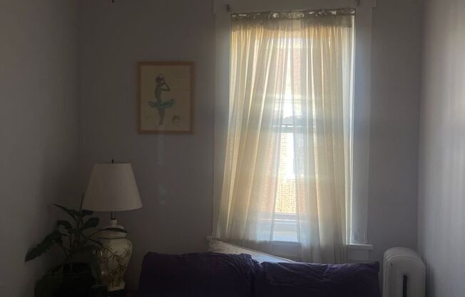 1 bed, 1 bath, 850 sqft, $1,700, Unit 4402-30