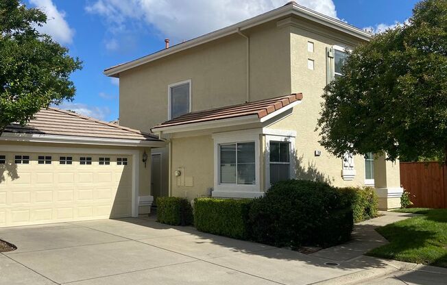 Bentley Square - Gated 3 Bdrm+office