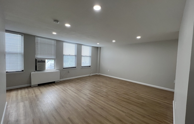 967 ASYLUM AVENUE #Z11D