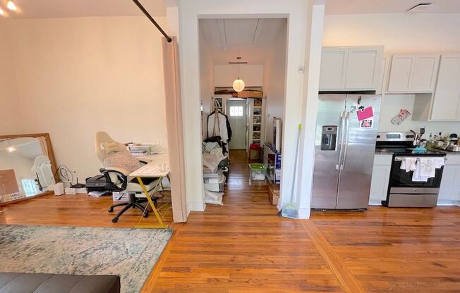 2 BED | 2 BATH | DIXON PARK