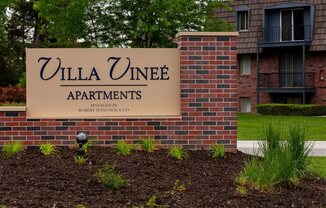 Villa Vinee Apartments