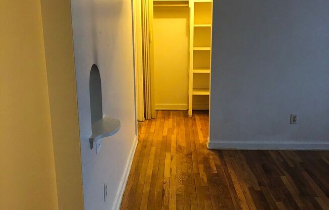 1 bed, 1 bath, 580 sqft, $625, Unit 1300-1508