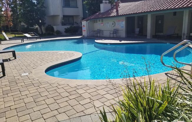 4866 1/2 MCCONNELL AVE