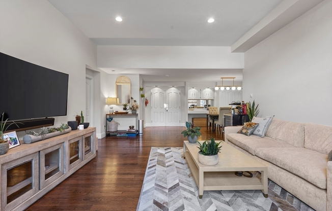 50 BOATSWAINS WAY