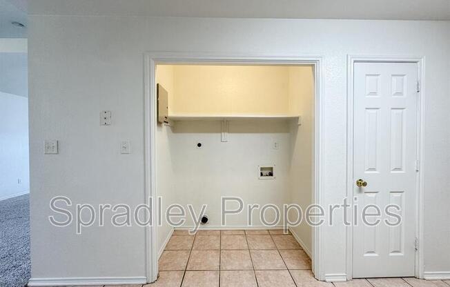 5004 B JOHN DAVID DR