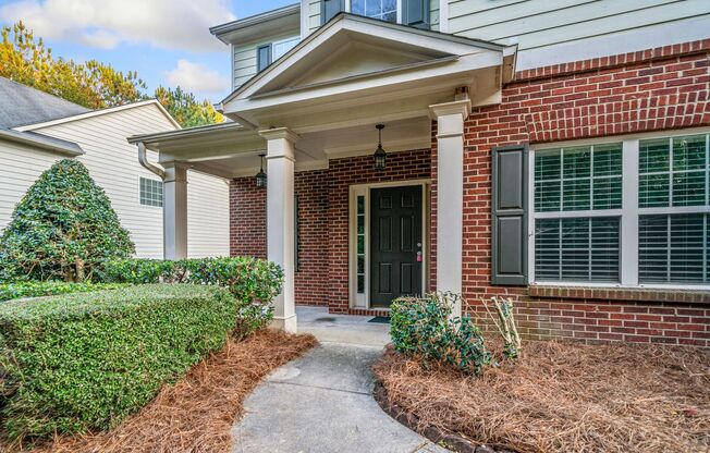 Beautiful Home in Harmony on the Lakes!