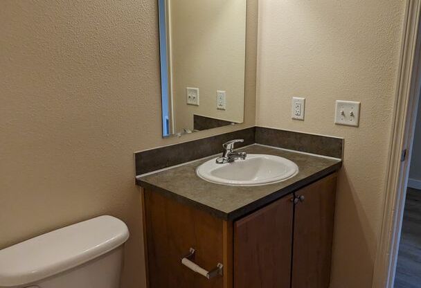 2 beds, 2 baths, 994 sqft, $1,445, Unit E106