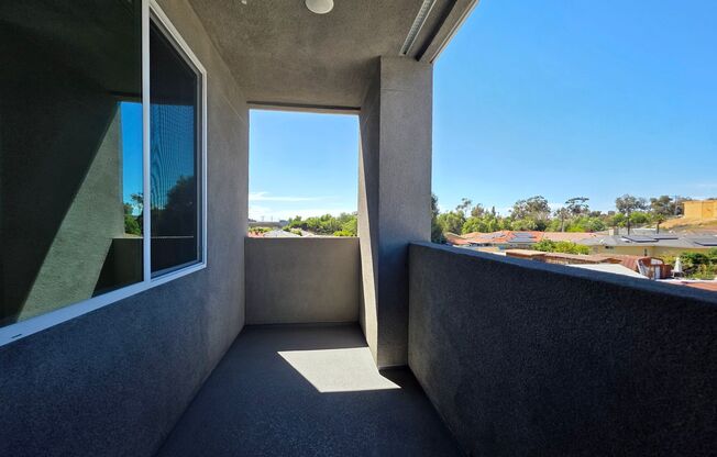 2 beds, 2 baths, 917 sqft, $2,895, Unit 2116-203