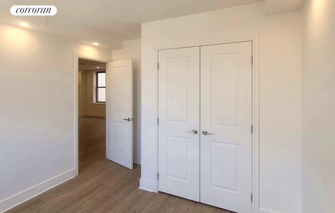 2 beds, 2 baths, $6,850, Unit 14R