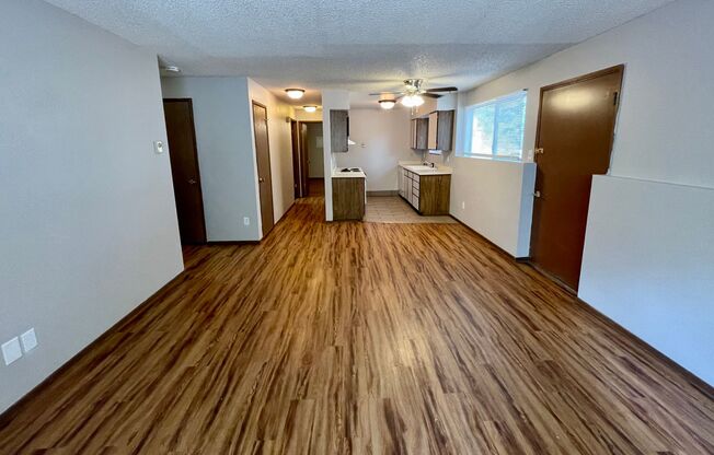 1 bed, 1 bath, 720 sqft, $1,045, Unit 1204