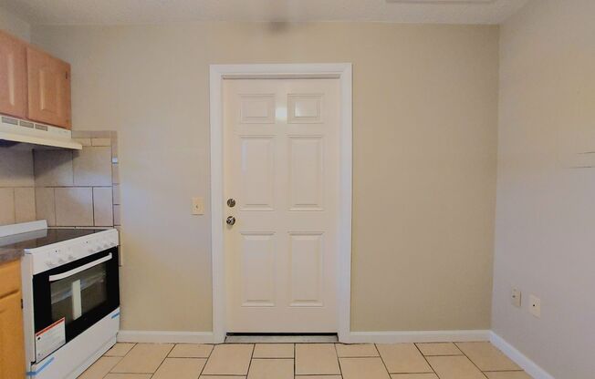 Studio, 1 bath, $650, Unit 1340#H