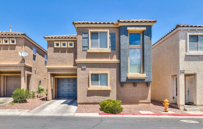 Two-Story 3-Bedroom, 2.5-Bath Home Near Nellis and Hacienda