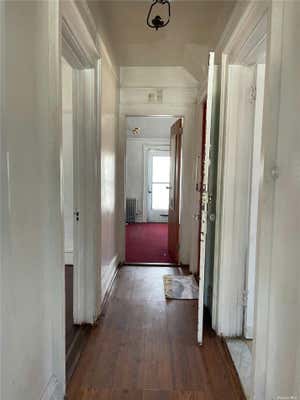 2 beds, 1 bath, $2,500