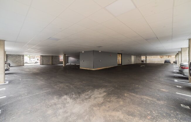 1 bed, 1 bath, 787 sqft, $1,750, Unit Unit 402