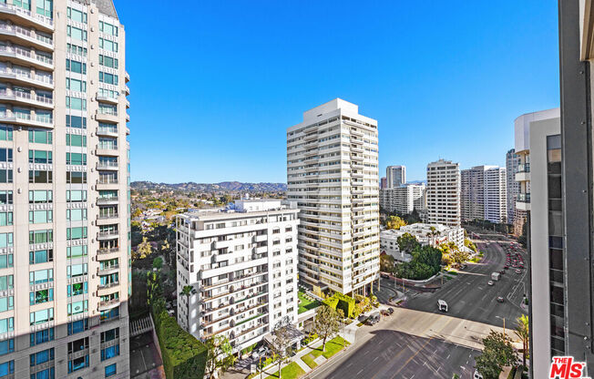 3 beds, 4 baths, 2,814 sqft, $18,000, Unit PH1505