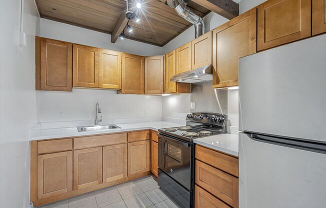 Ground Floor 1 Bed/1Bath Apartment in El Cerrito - Remodeled with 1 Parking Space Included