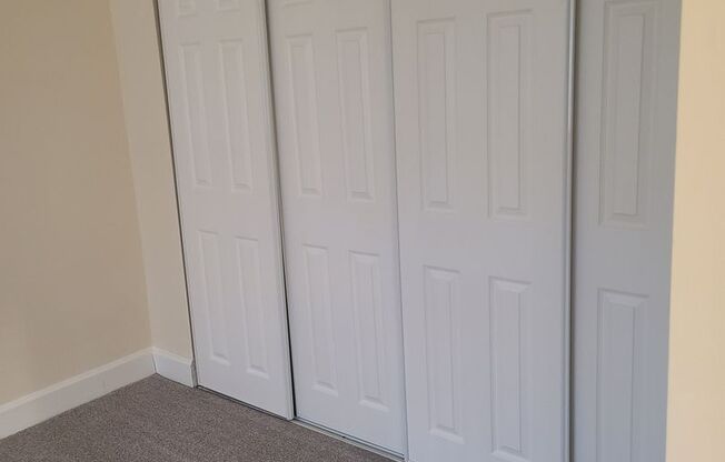 2 beds, 2 baths, 1,000 sqft, $1,990, Unit 14233 #103