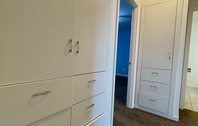 2 beds, 1 bath, 1,672 sqft, $2,145, Unit 11630