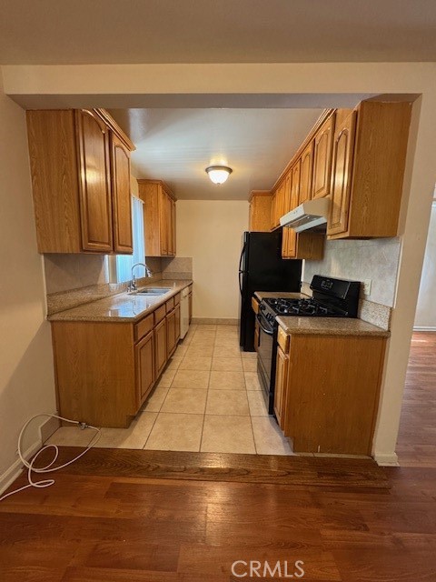 2 beds, 1.5 baths, 910 sqft, $2,300, Unit 5