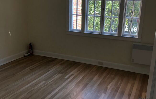 1 bed, 1 bath, 600 sqft, $2,595, Unit 22
