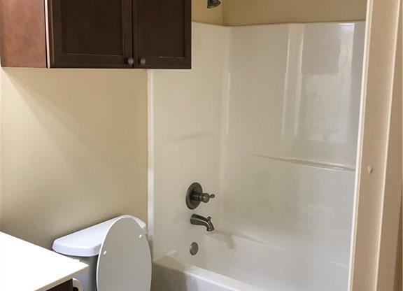 2 beds, 2 baths, $1,470