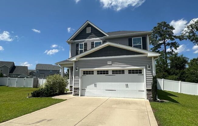 3 Bedroom, 2.5 Bath in a Cul-de-sac off Bingham Dr with a 2 Car Garage.