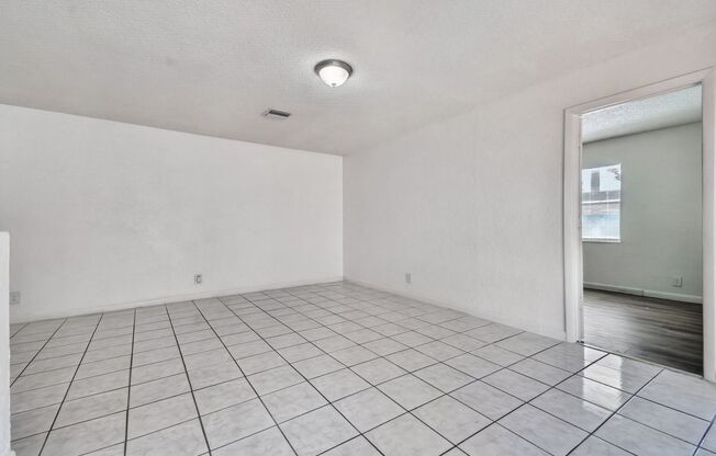 2-Bedroom, 1.5-Bath Condo with Community Amenities in Boynton Beach!