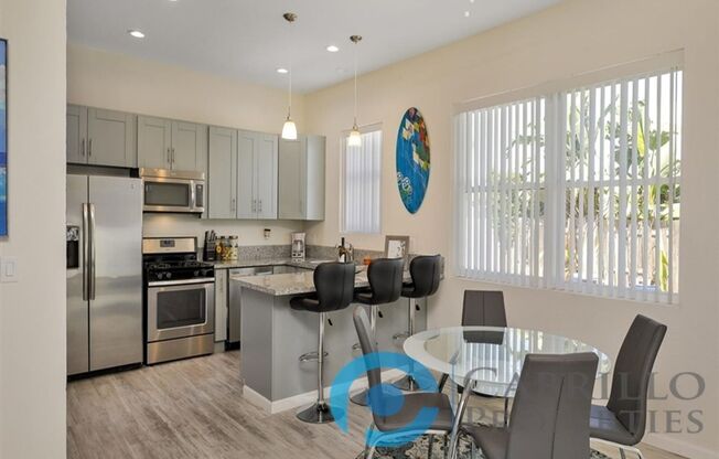 **Move-in Special** $500 off 1st Month Rent!! Gorgeous Newly Built Back House with 10ft ceilings in Talmage