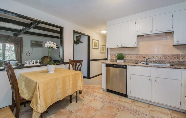 32 SPENCER RD