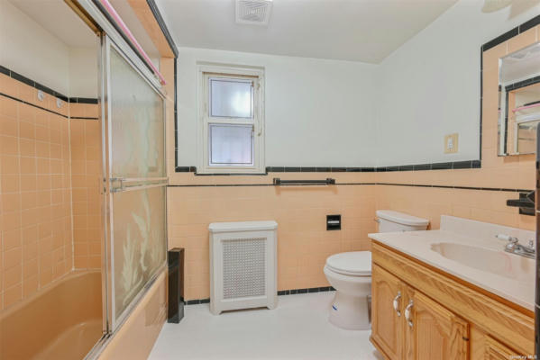 2 beds, 1 bath, $3,000