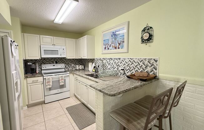 Beautifully Renovated 3-Bed, 2-Bath First-Floor Condo in a Prime Location of Kissimmee!