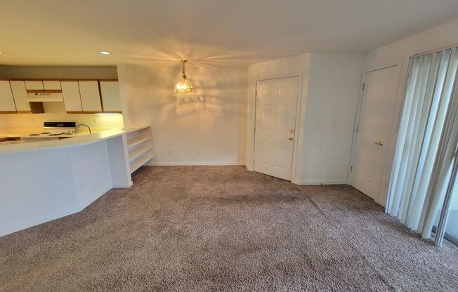 1 bed, 1 bath, $1,850, Unit Unit 303