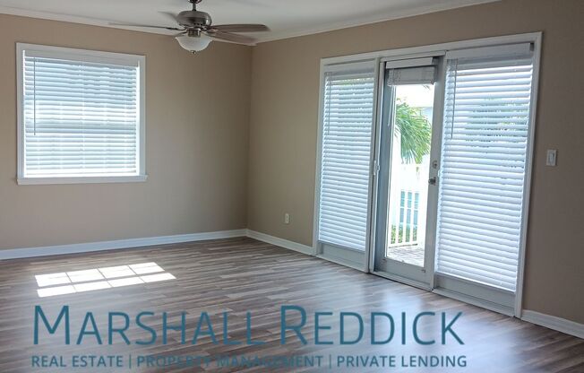 2 beds, 1 bath, $1,695, Unit Unit D-8